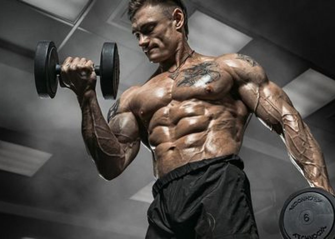 ANAVAR 10 en Musculación: Un Suplemento Esencial para Atletas